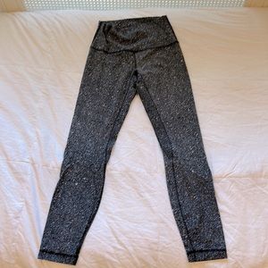 Lululemon legging. Black/gray/white speckle. Size 4